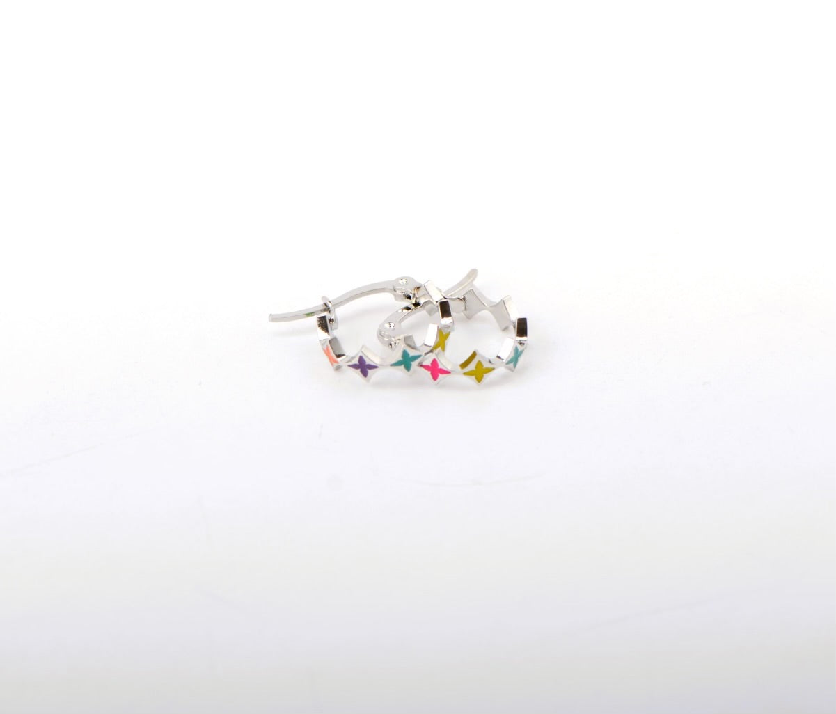 4 Point Hoop Earrings